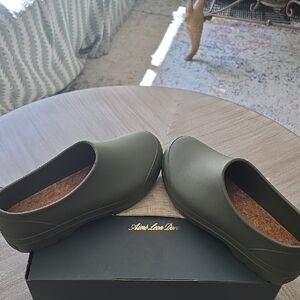 Aime Leon Dore Diner Clogs